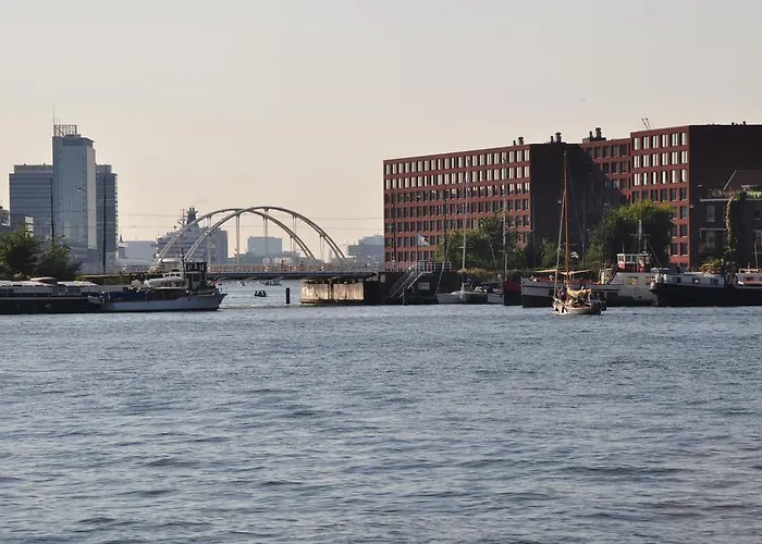 Eastendroom Bed & Breakfast